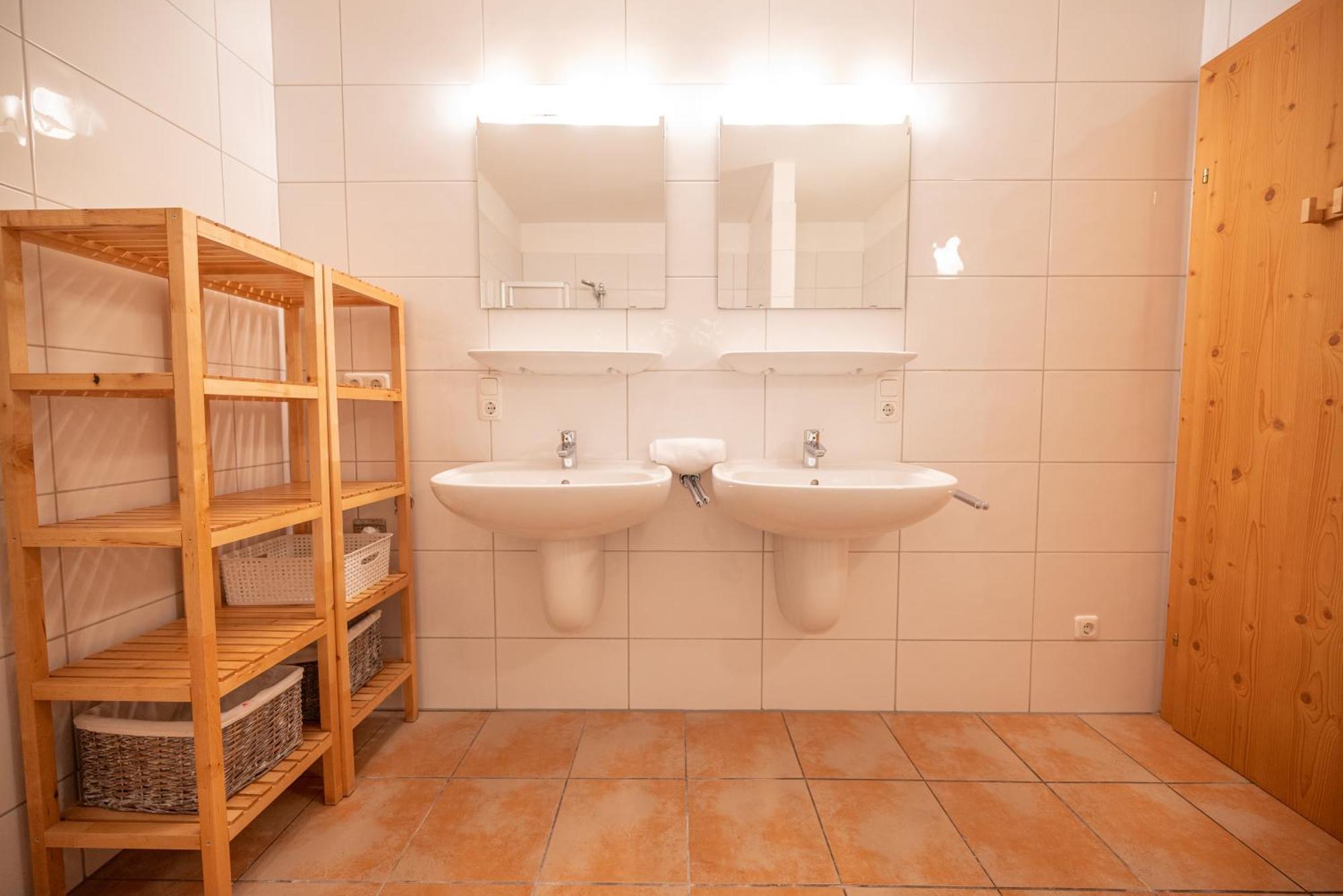 All Seasons Lodge By All In One Apartments Kaprun Exteriör bild